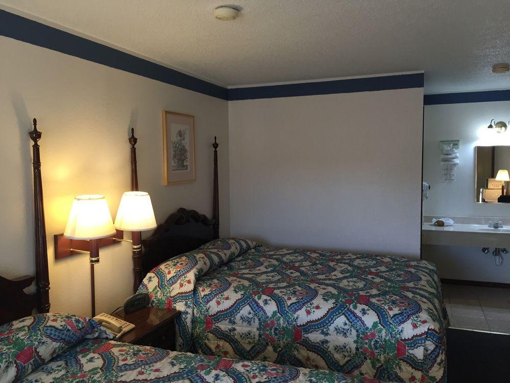 Foster Inn Monticello מראה חיצוני תמונה